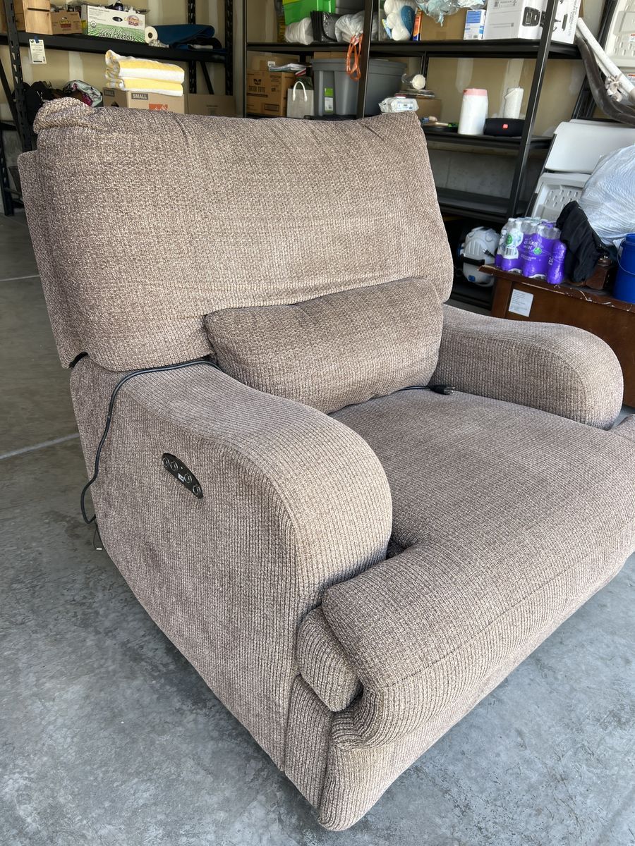 Power recliner