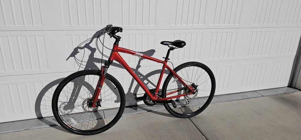 Like New Felt Verza Path large 20-in frame