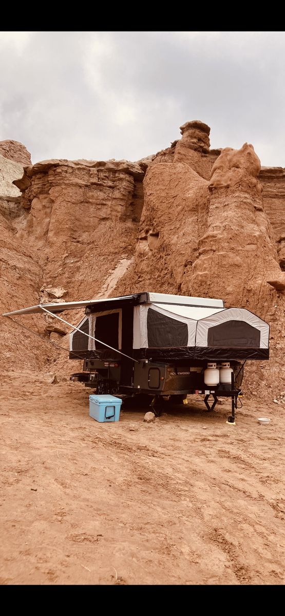 2022 Forest Rockwood 1940f popup Camper Trailer