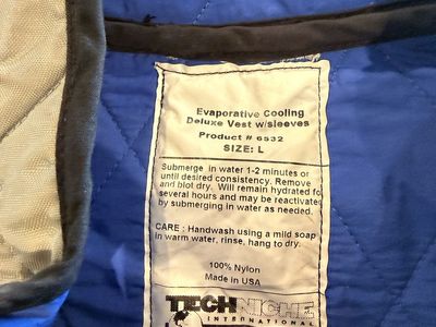 Evaporation cooling jacket/vest