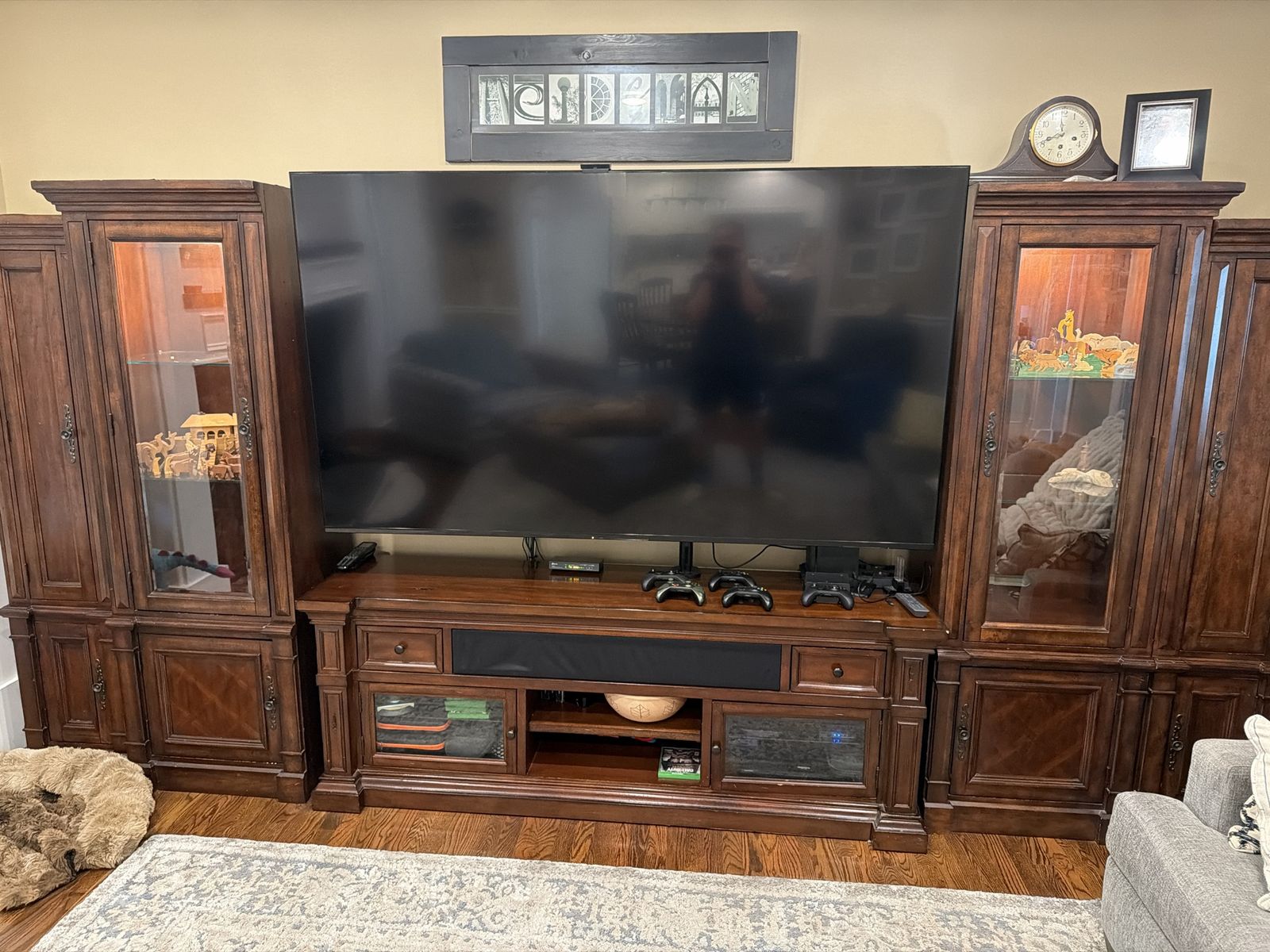 Large Wooden Entertainment Center Media Console with Glass Display Cabinets