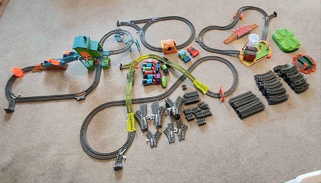 Thomas Trackmaster Train Sets Large Lot