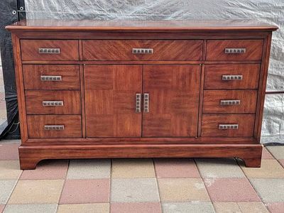 9 Drawer Dresser