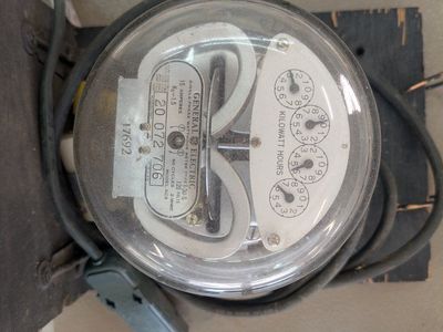 General Electric AC3 Single-Phase Watthour Meter 120V 15 Amperes 60 Cycles
