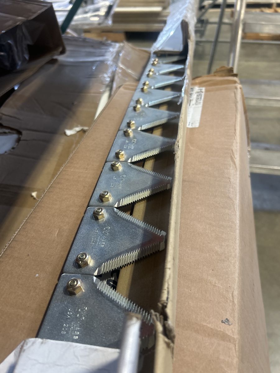 TWT USA 208 Serrated Blade Bar - Industrial Cutting Edge for Machinery, New in Box
