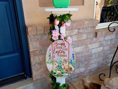 EASTER~Entryway/Porch Welcome Post