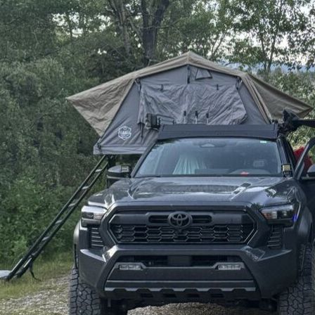 Overland Vehicle Systems Nomadic 3 Roof Top Tent