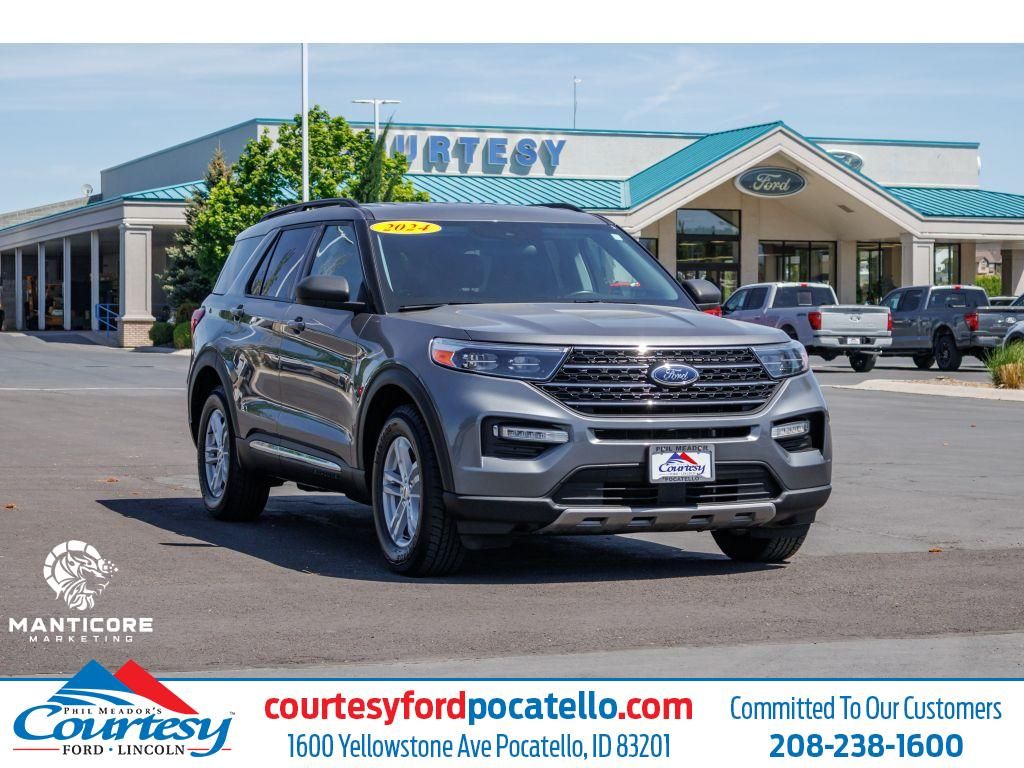 2024 Ford Explorer XLT