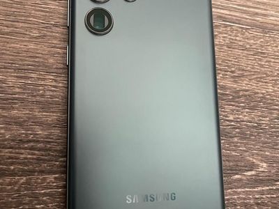 Samsung Galaxy S22 Ultra 5G 512GB - Unlocked