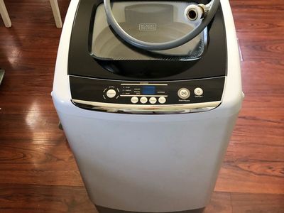 Black+Decker 0/9 SqFt Portable Washing Machine