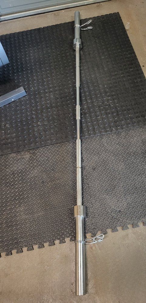 Olympic barbell 