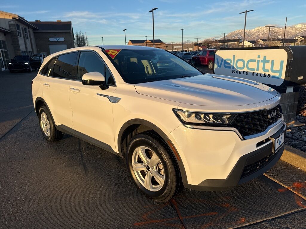 2023 Kia Sorento LX