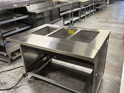 Electric 3 Wells Atlas Metal Steam Table Next To New 208 Volts single phase ,2550 Watts