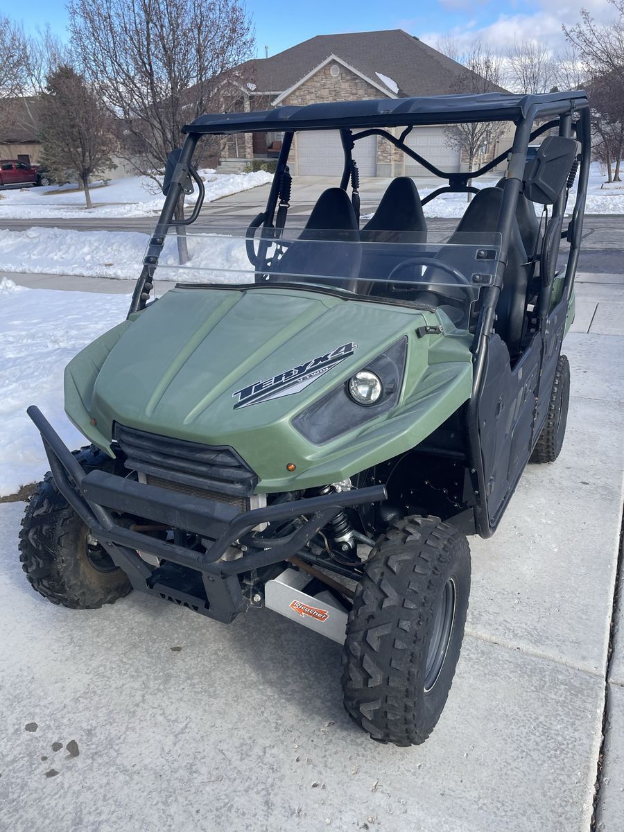2012 Kawasaki Teryx4 750 4x4 Side-by-Side UTV - New Belt, Roof, Windshield, Skid Plates