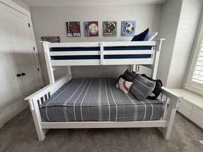 Bunkbed Set With Matress And Bedeez Included