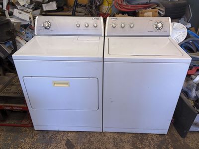 Whirlpool top load washer with matched electric dryer