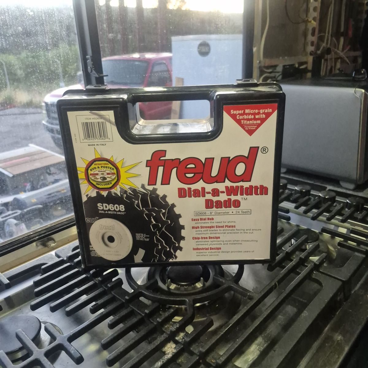 Freud SD608 8" Dial-A-Width Dado Blade Set - 24 Tooth, Super Micro-Grain Carbide with Titanium