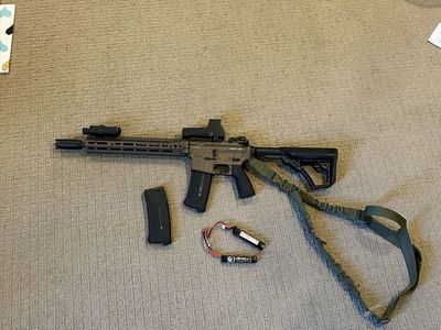 Daniel defense AR/M4 airsoft gun