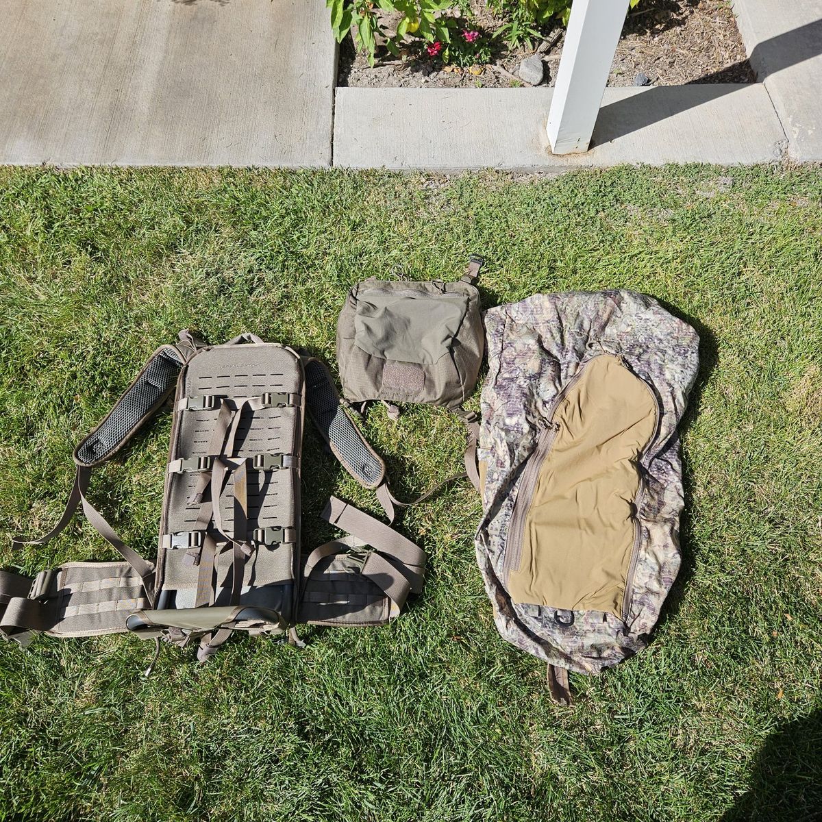 Eberlestock Mainframe Pack System with Accessories