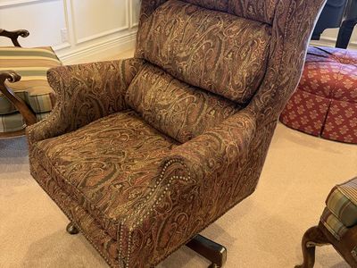 Executive Office Chair