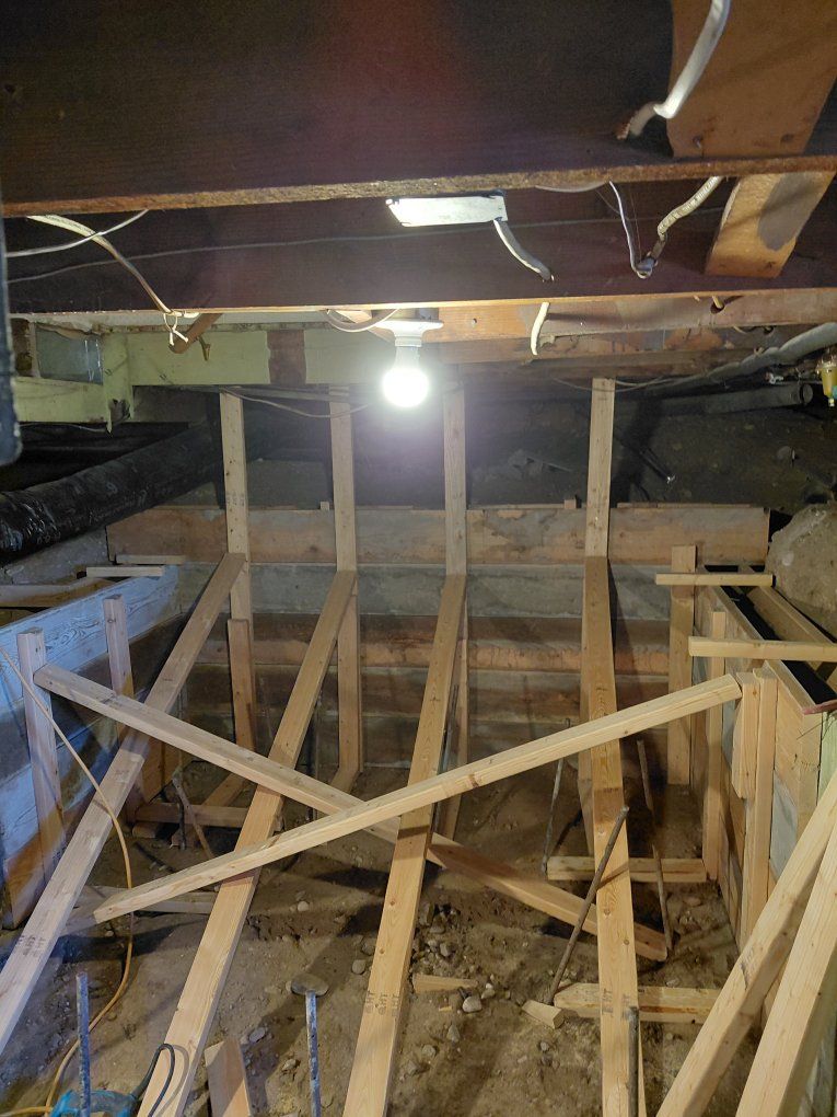 Main image 6
