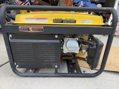 Champion 46515 4000W Peak / 3500W Running Portable Generator - 120V, 60Hz