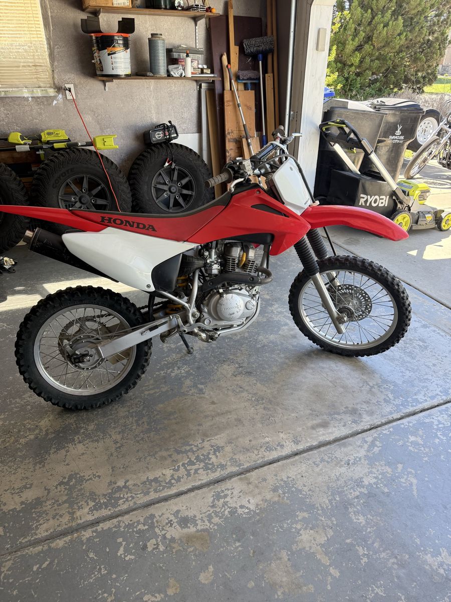 2006 Honda CRF150F Dirt Bike