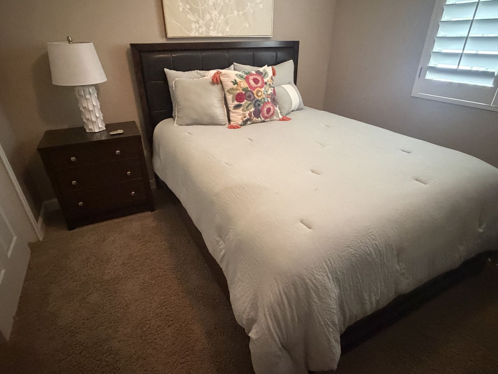 Queen Bedroom Set