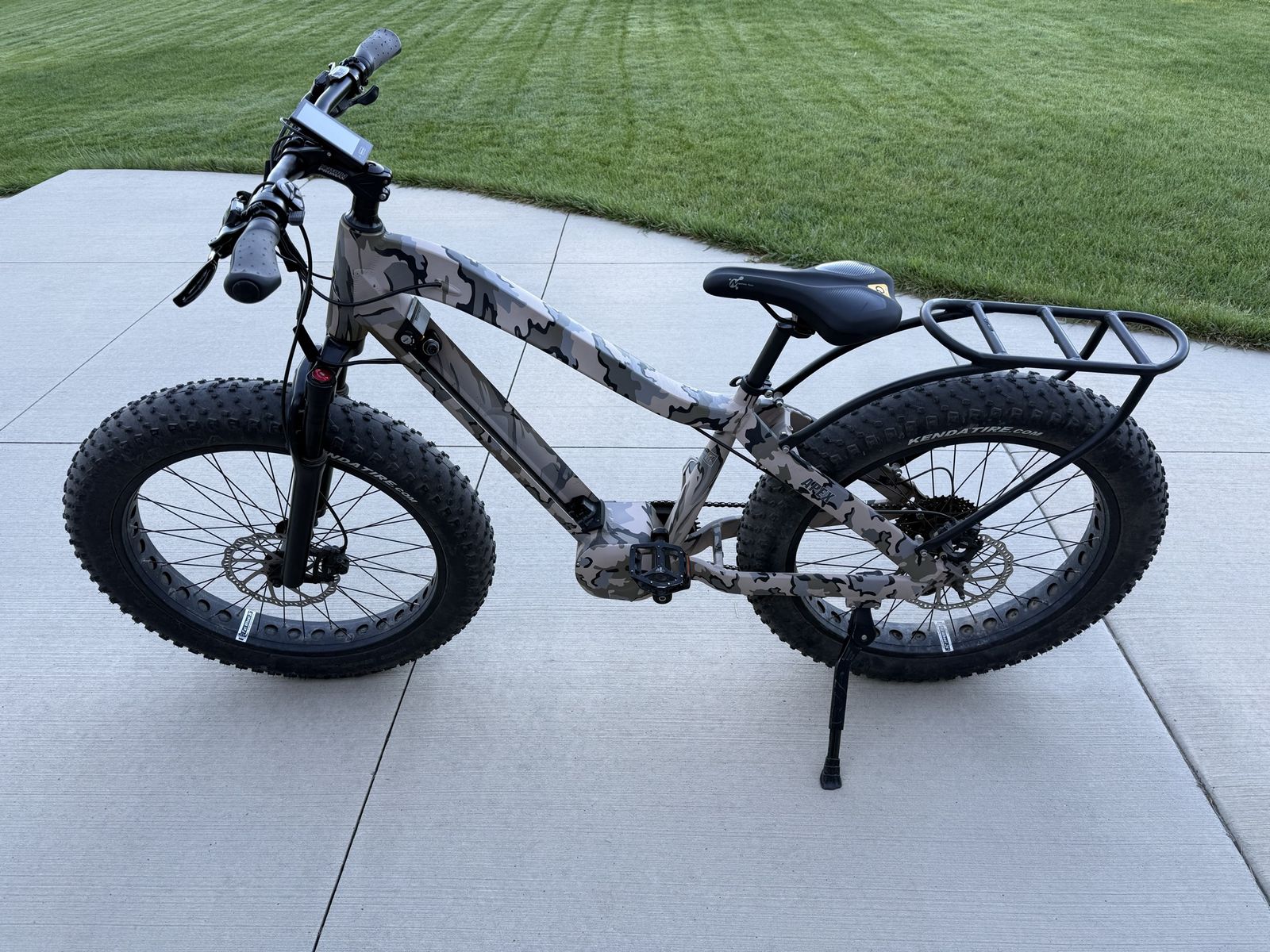 QuietKat Apex 1000W Fat Tire EBike