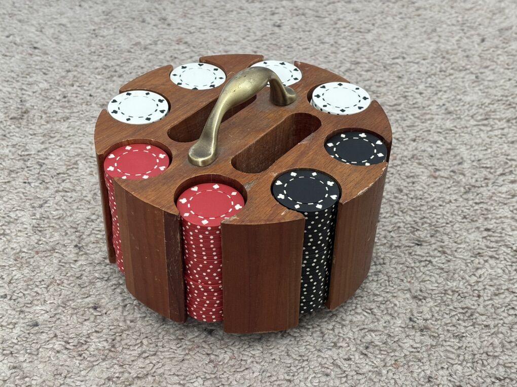 Vintage Poker Chip Caddy, 199 Poker Chips White