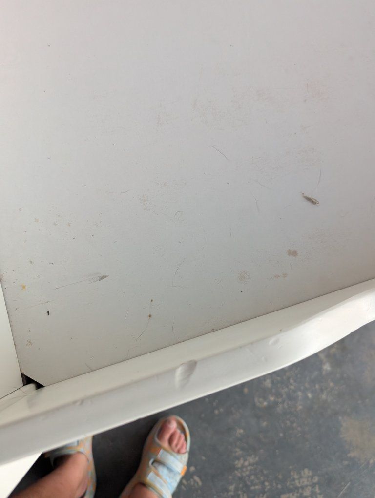 Main image 3