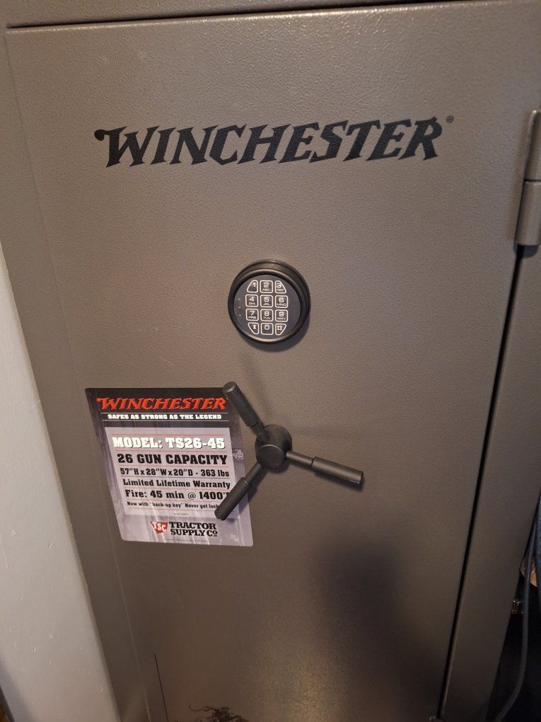 Winchester TS26-45 26-Gun Electronic Lock Safe - Gray