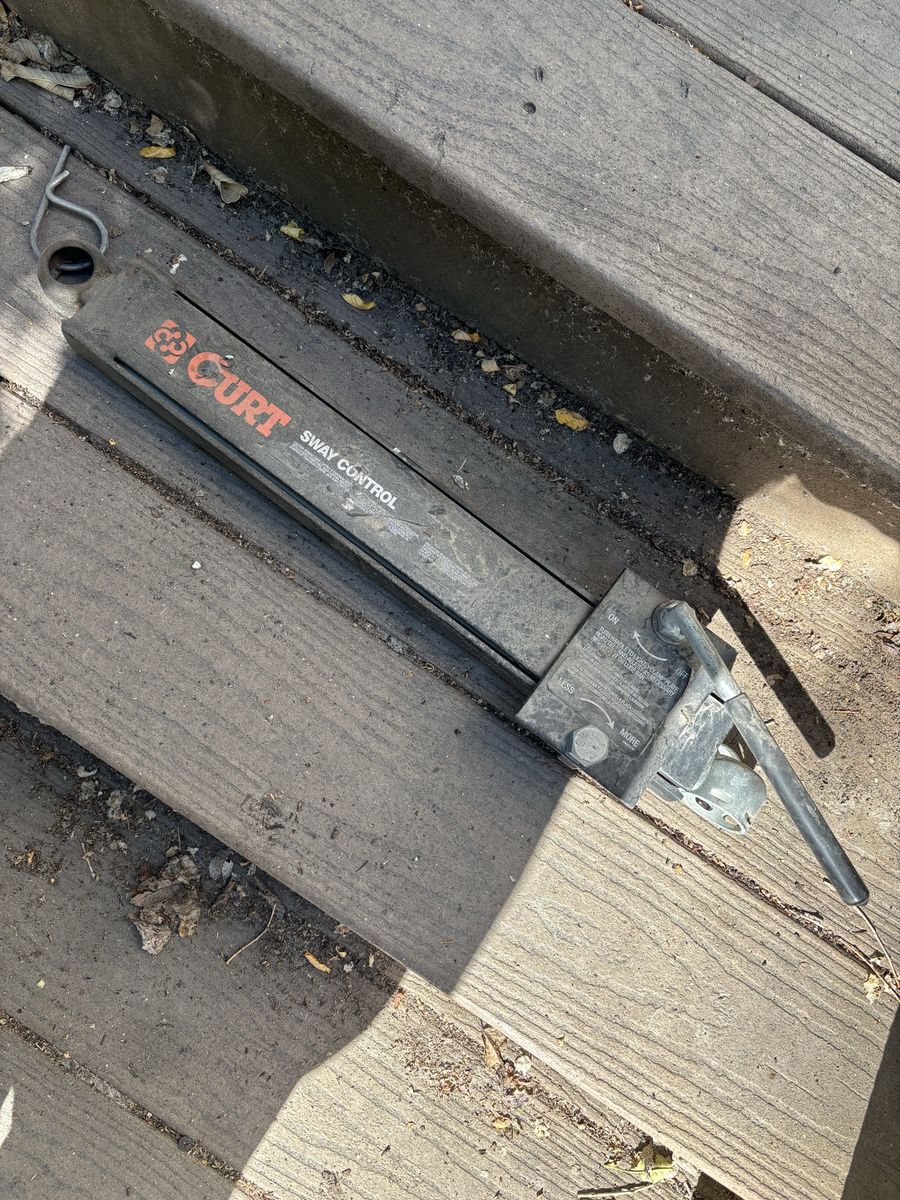 CURT Sway Control Bar for Travel Trailers - Reduced Trailer Sway