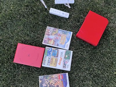 OPEN TO TRADE limited edition red Nintendo Wii Mario 25th Anniversary console
