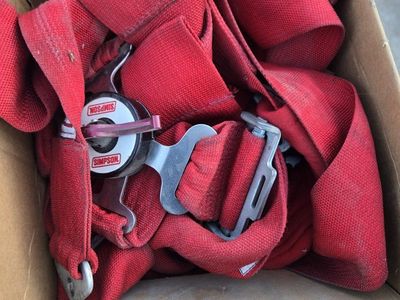 racing seat belts