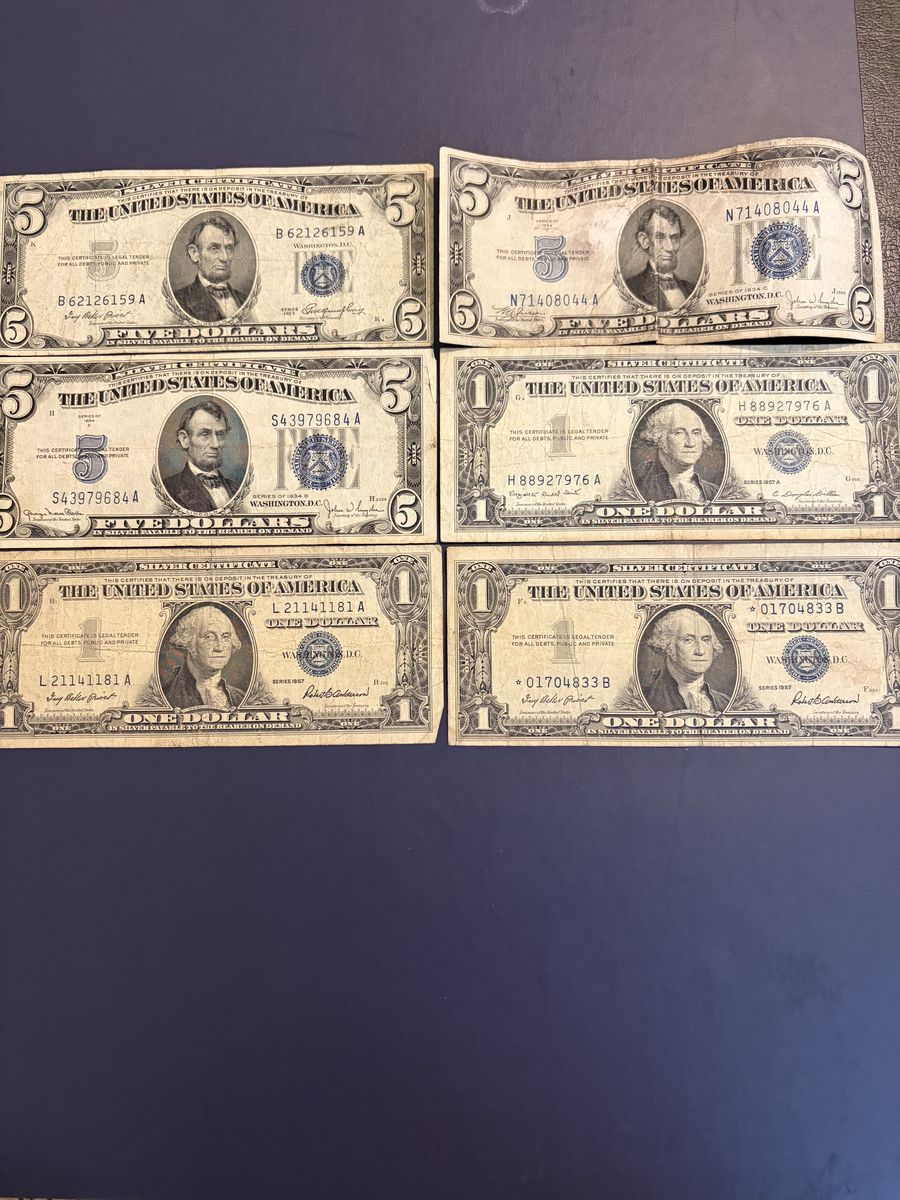 Silver certificates bills