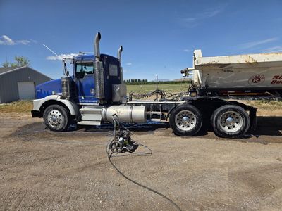 98 KW T 800 and 2015 Circle R 3 Axle Side Dump