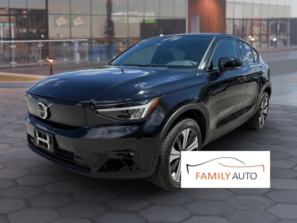 2021 Volvo XC40 Recharge Pure Electric P8