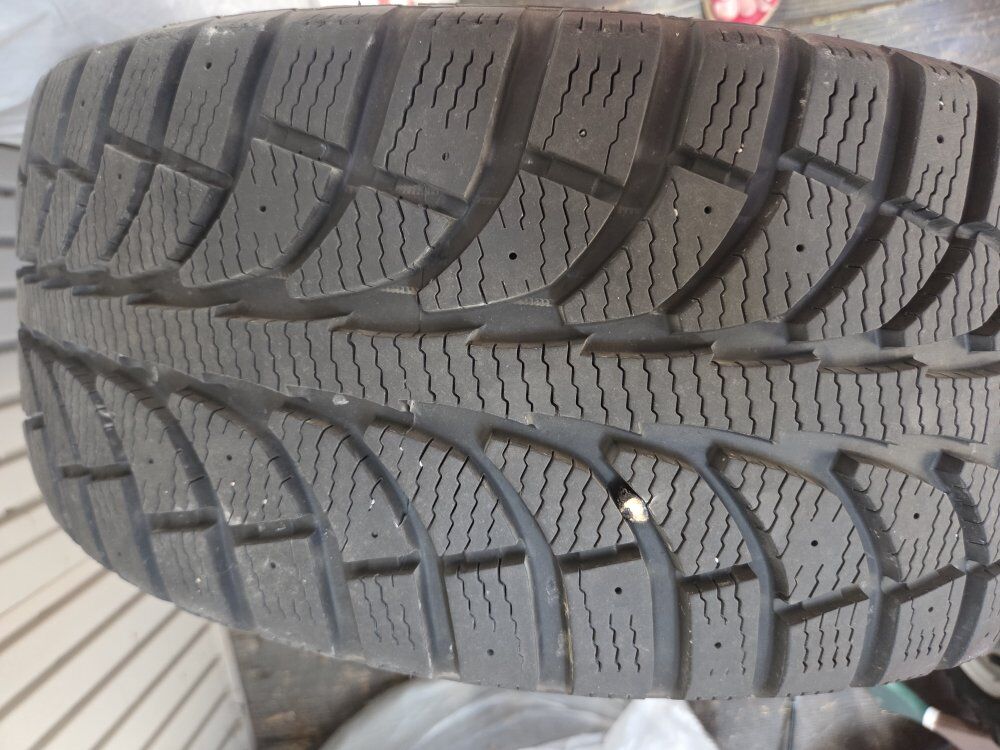 Set of 4 like new snow tires - 2004 Accura Tl rims