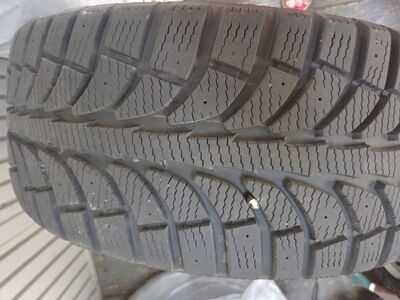 Set of 4 like new snow tires - 2004 Accura Tl rims