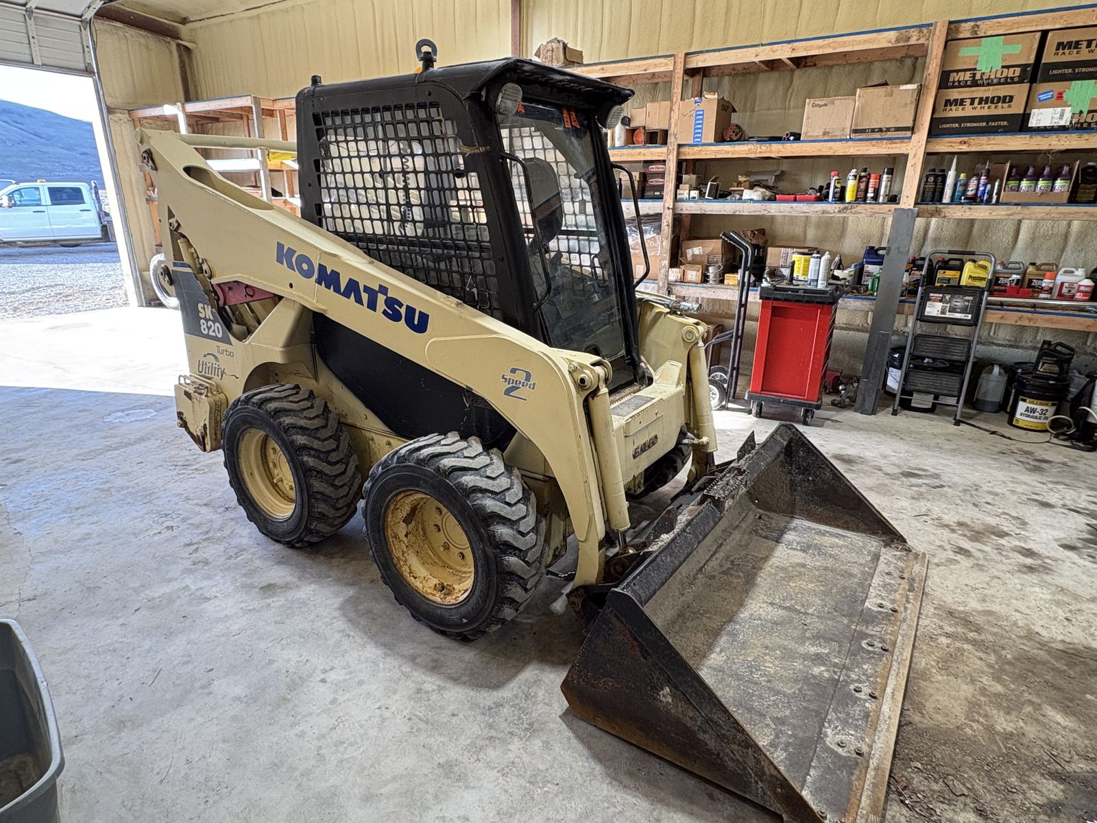 2008 Komatsu Sk820 Closed Cab, 1600 Hours