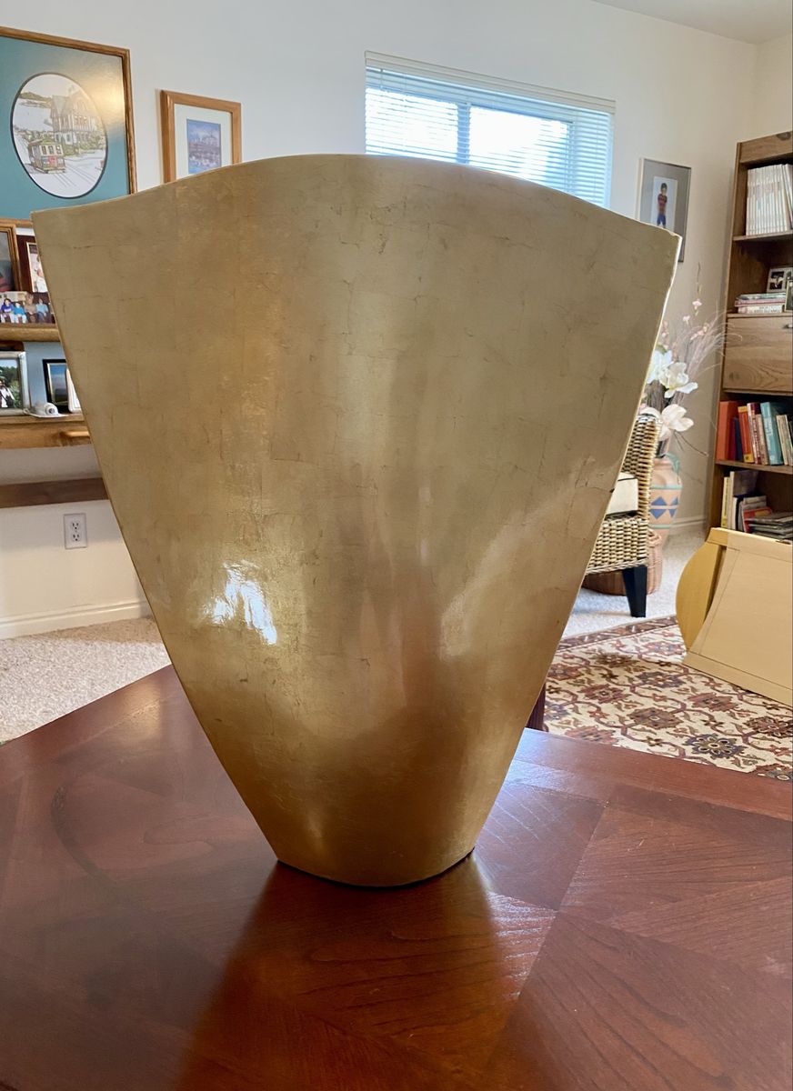 Gold leaf vase