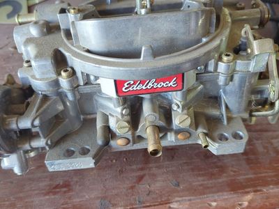 Edelbrock carb