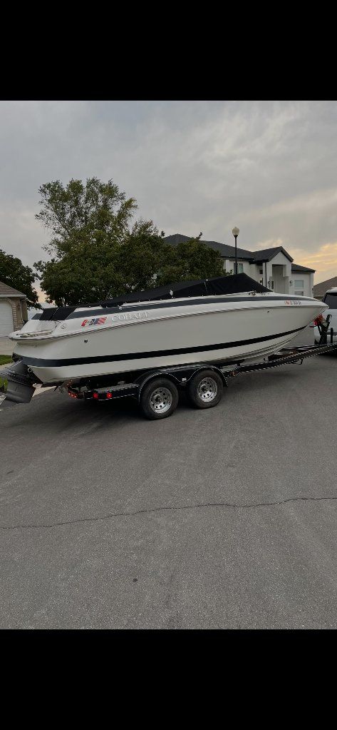 1999 Cobalt 23' Cuddy