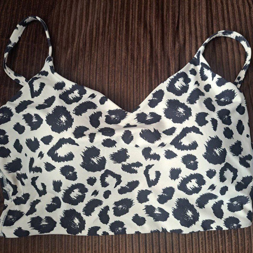 Brand new Crz Yoga swimsuit top