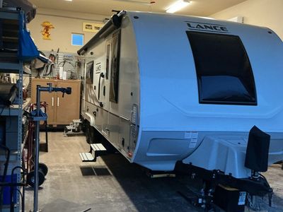 2025 Lance Trailer #2285
