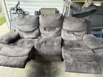 Reclining Sofa