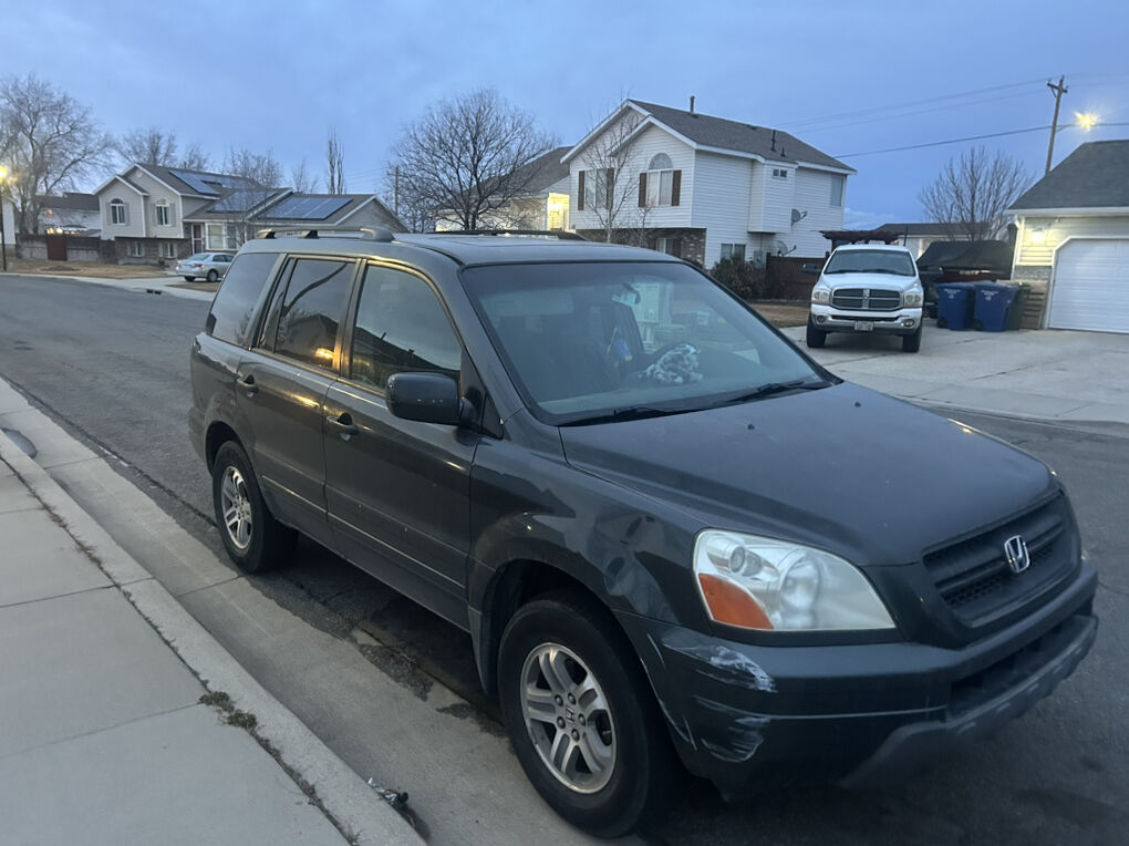 2005 HONDA PILOT EX-L w/DVD