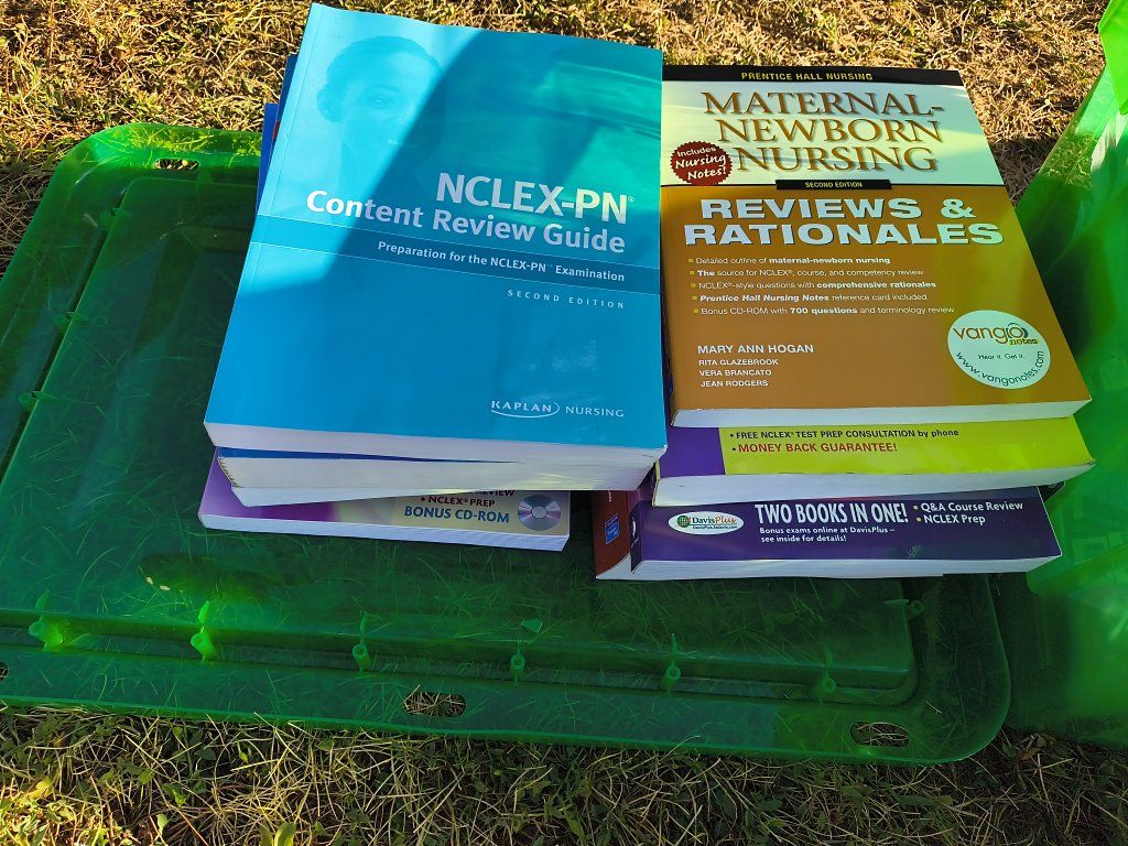 Nursing Study Guides Lot - Kaplan NCLEX-PN & Maternal Newborn Nursing