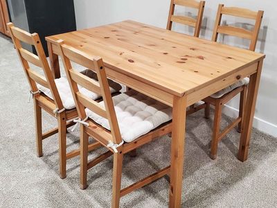 Dining Table & 4 Chairs Set - Good Condition